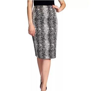 Women’s Soho Apparel Animal Print Pencil Skirt